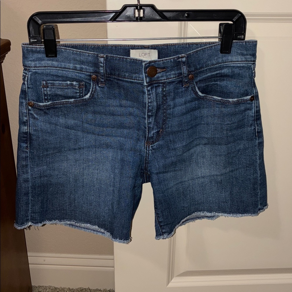 Loft Blue Modest Denim Shorts Women Size 2